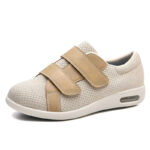 Baskets orthopédiques femme respirantes à double scratch sur fond blanc