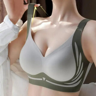 Soutien-gorge correcteur de posture confortable et efficace porté par une femme