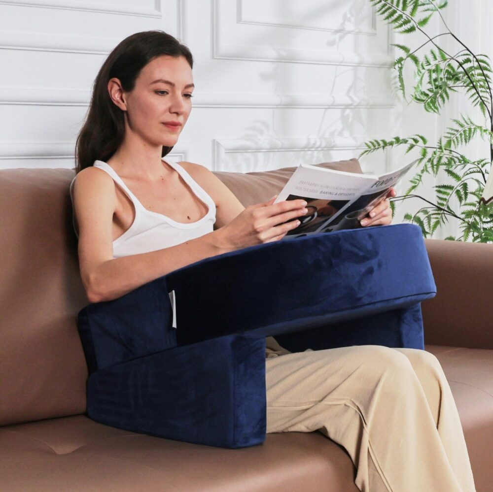 Coussin orthopédique et ergonomique pour ordinateur WhatsApp Image 2026 05 04 at 07.39.13