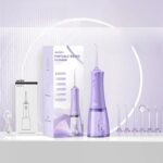 Détartreur violet et moderne sur fond gris