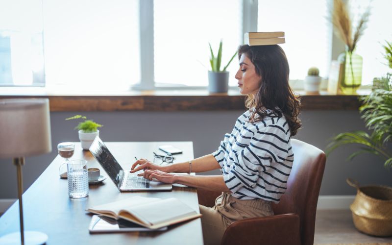 Mal de dos : les postures à adopter Conseils mal dos postures adopter 2