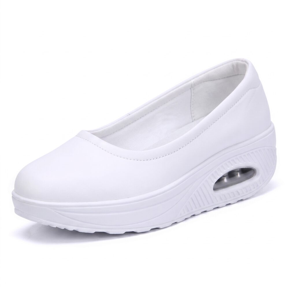Baskets orthopédiques femme blanches et compensées 1