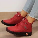 Paire de chaussures bottines orthopédiques rouges à lacets pour femme 5